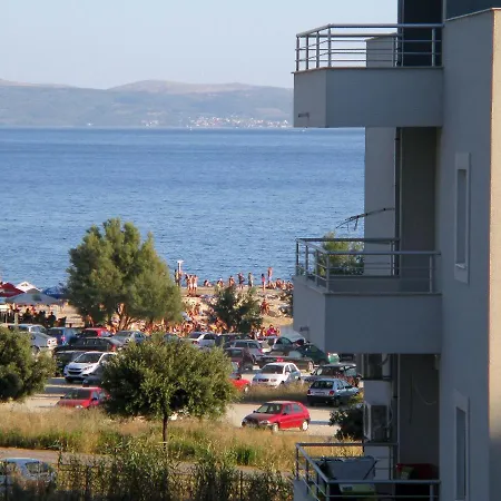 Apartament Cro Jet Set On The *